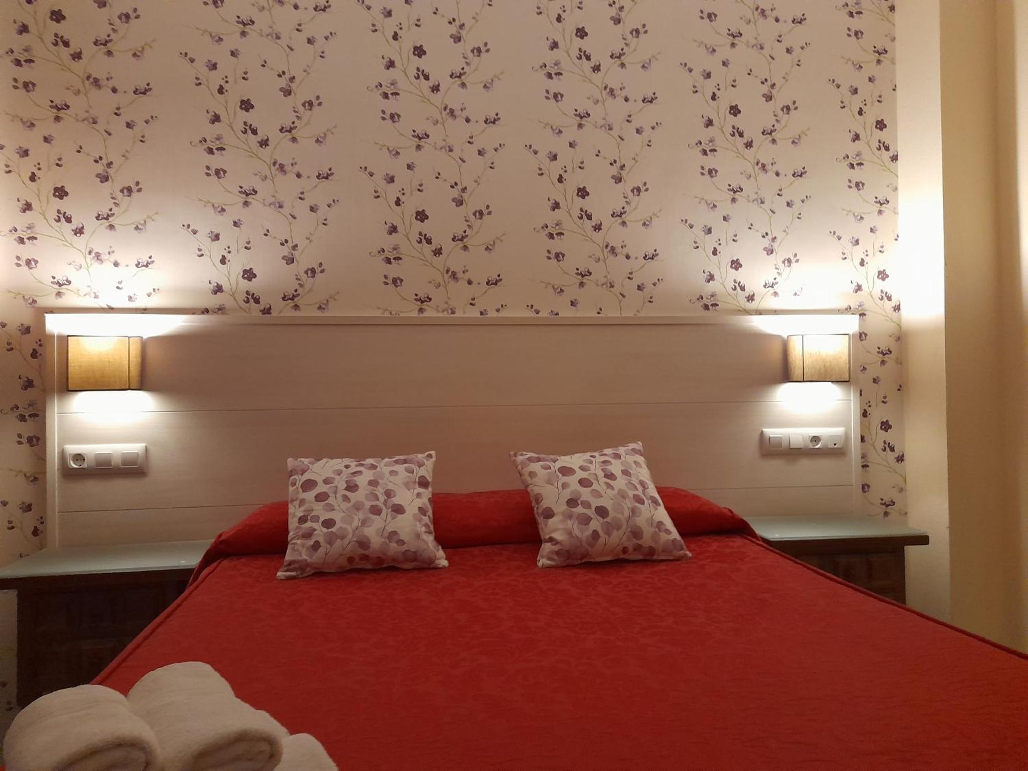 Hostal San Roque Guadalajara Ngoại thất bức ảnh
