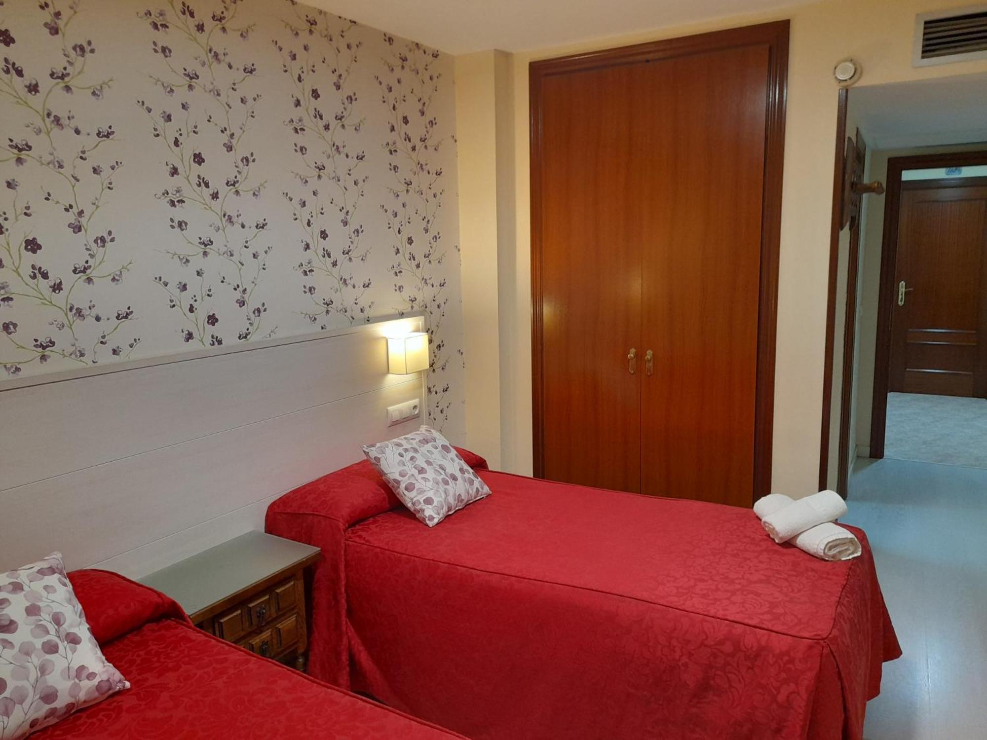 Hostal San Roque Guadalajara Ngoại thất bức ảnh