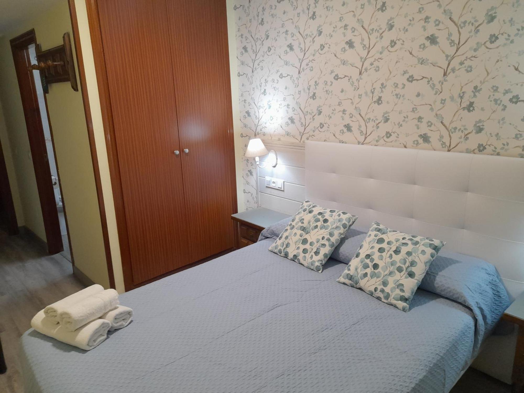 Hostal San Roque Guadalajara Ngoại thất bức ảnh