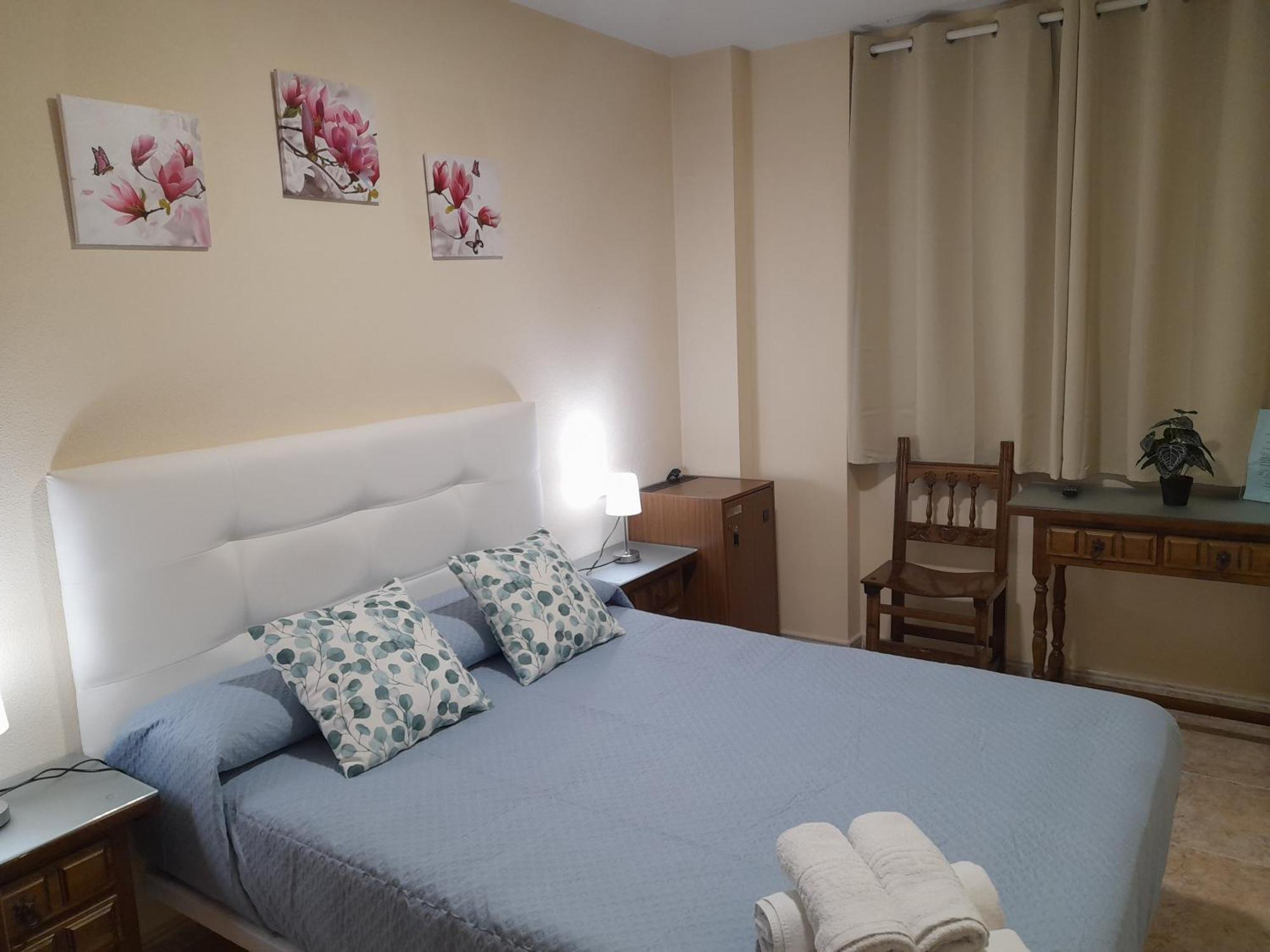 Hostal San Roque Guadalajara Ngoại thất bức ảnh